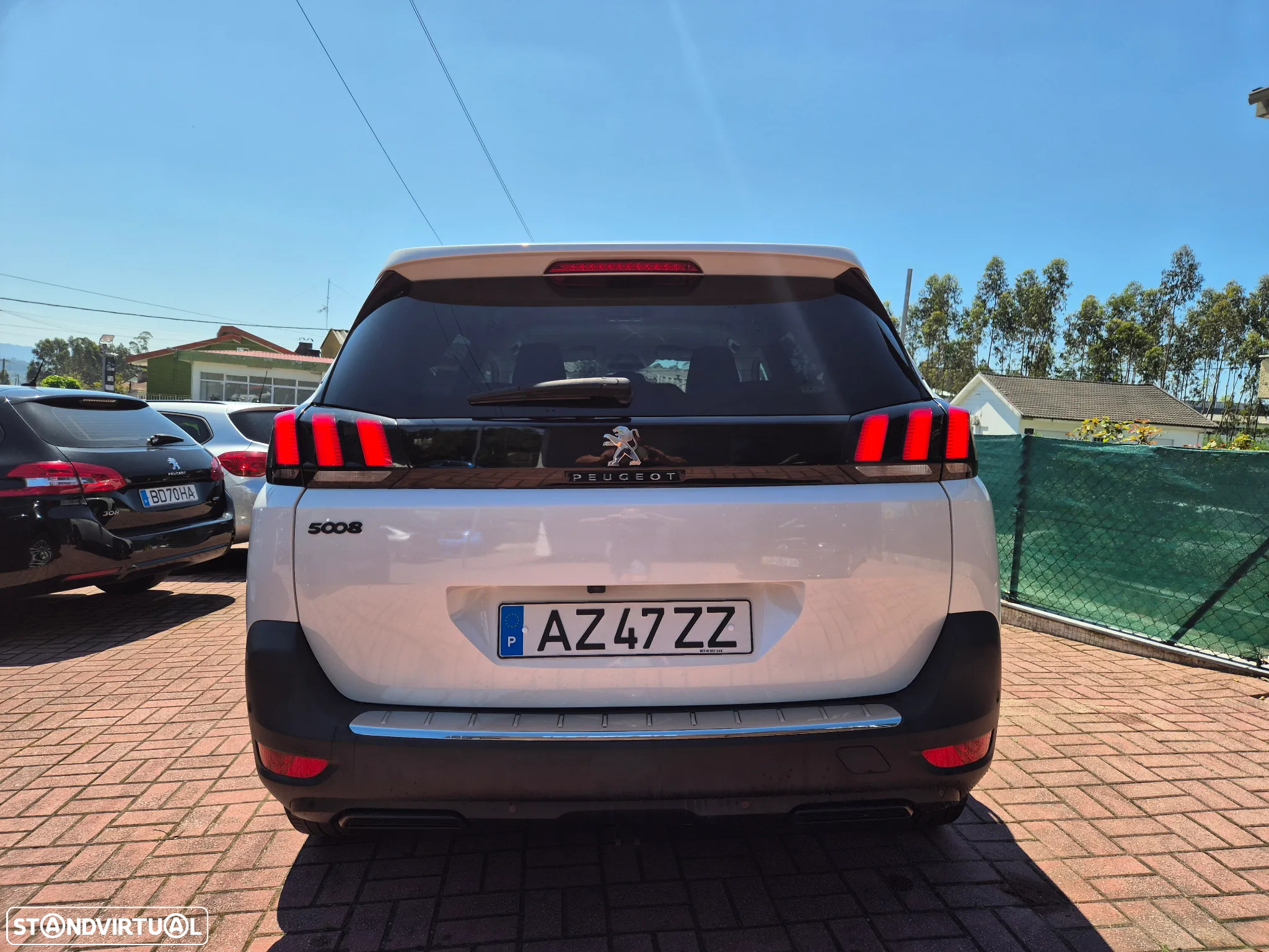 Peugeot 5008 1.5 BlueHDi Allure EAT8 - 3