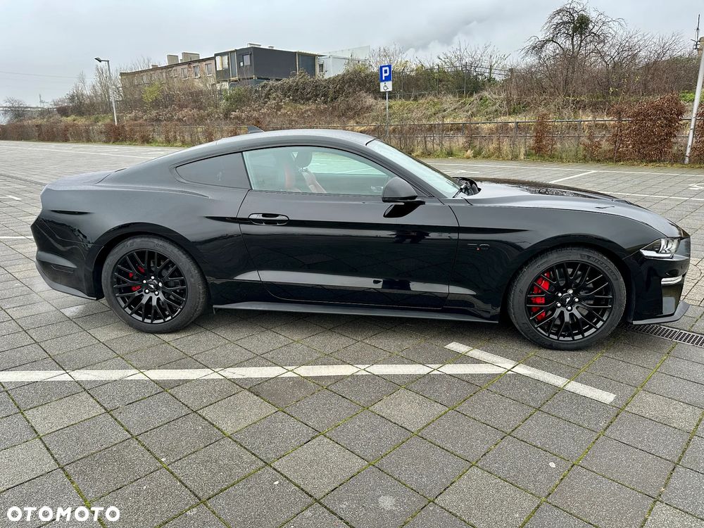 Ford Mustang 5.0 V8 GT - 12