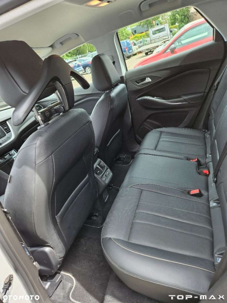 Opel Grandland X - 31