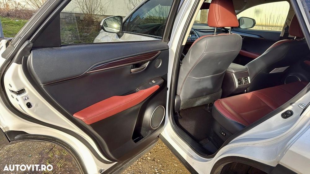 Lexus Seria NX 300h AWD Luxury - 8