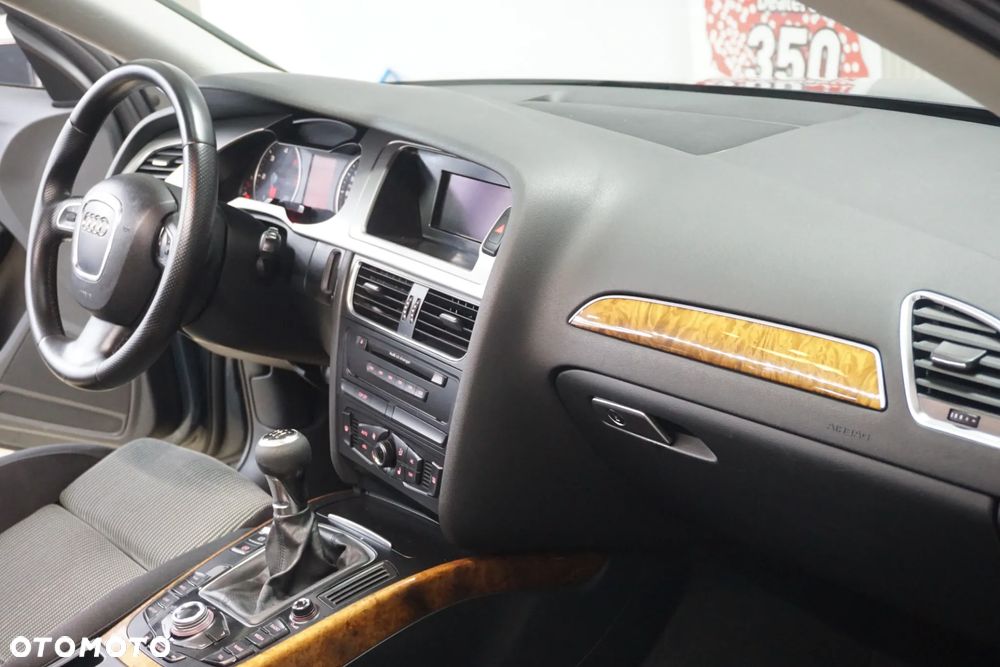 Audi A4 Avant 2.0 TDI - 25