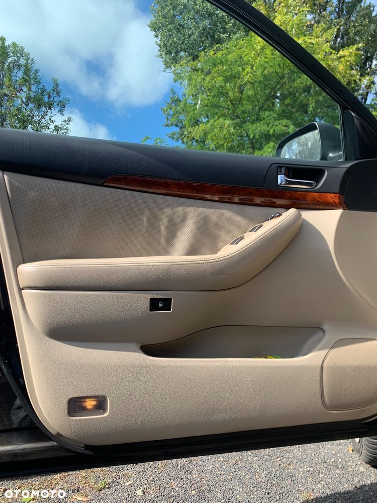Toyota Avensis - 13