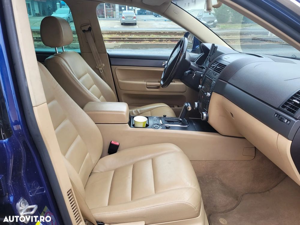 Volkswagen Touareg - 7