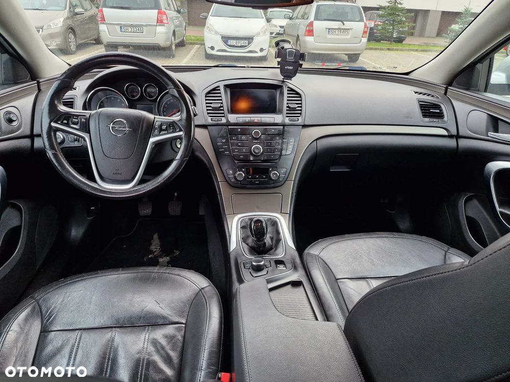 Opel Insignia - 16