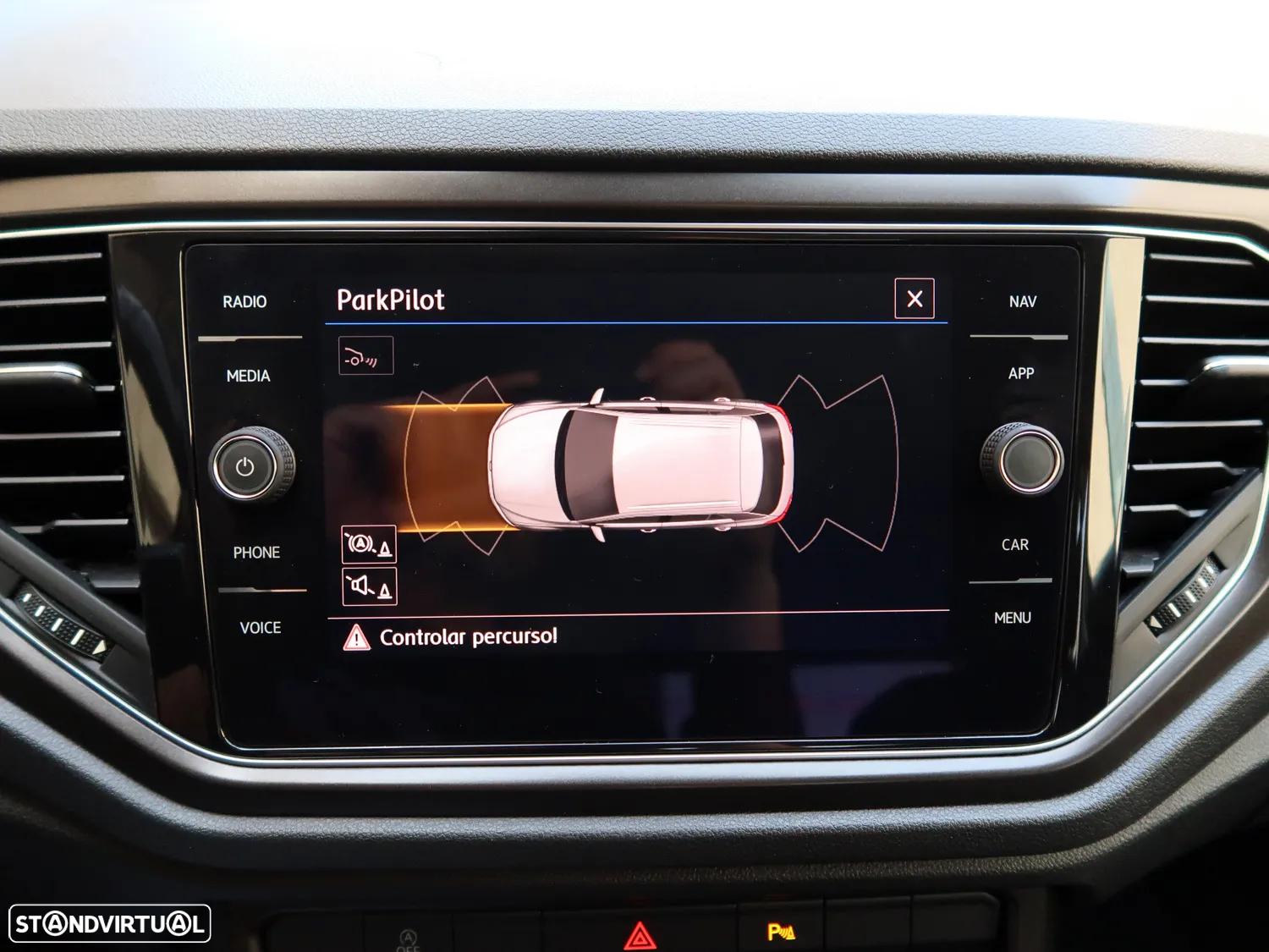 VW T-Roc 1.6 TDI Sport - 13