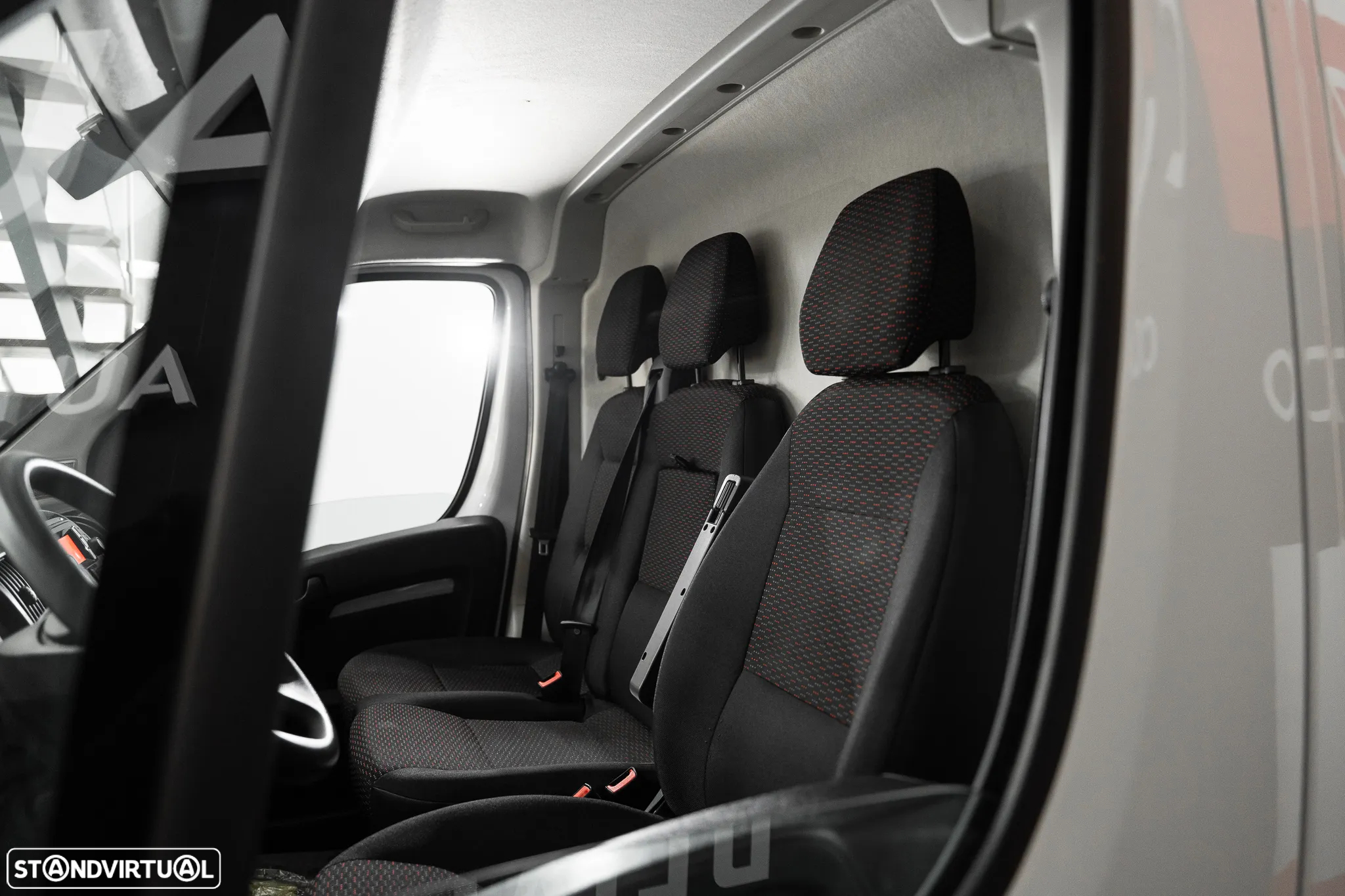 Opel MOVANO L3H2 3.3T 2.2 D - 14