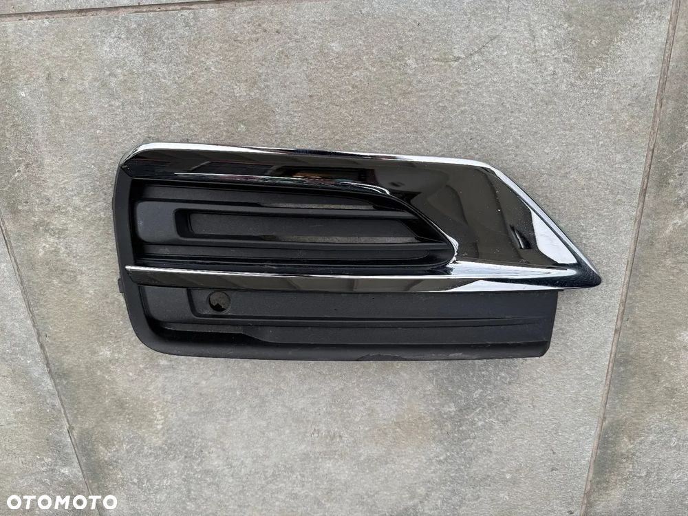 Kratka zderzaka lewa prawa chrom Volvo XC90 II  2015^ 32345469