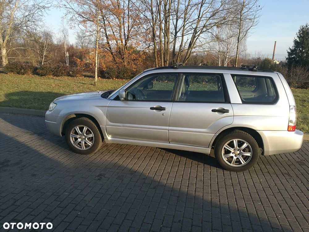 Subaru Forester 2005 photo 3