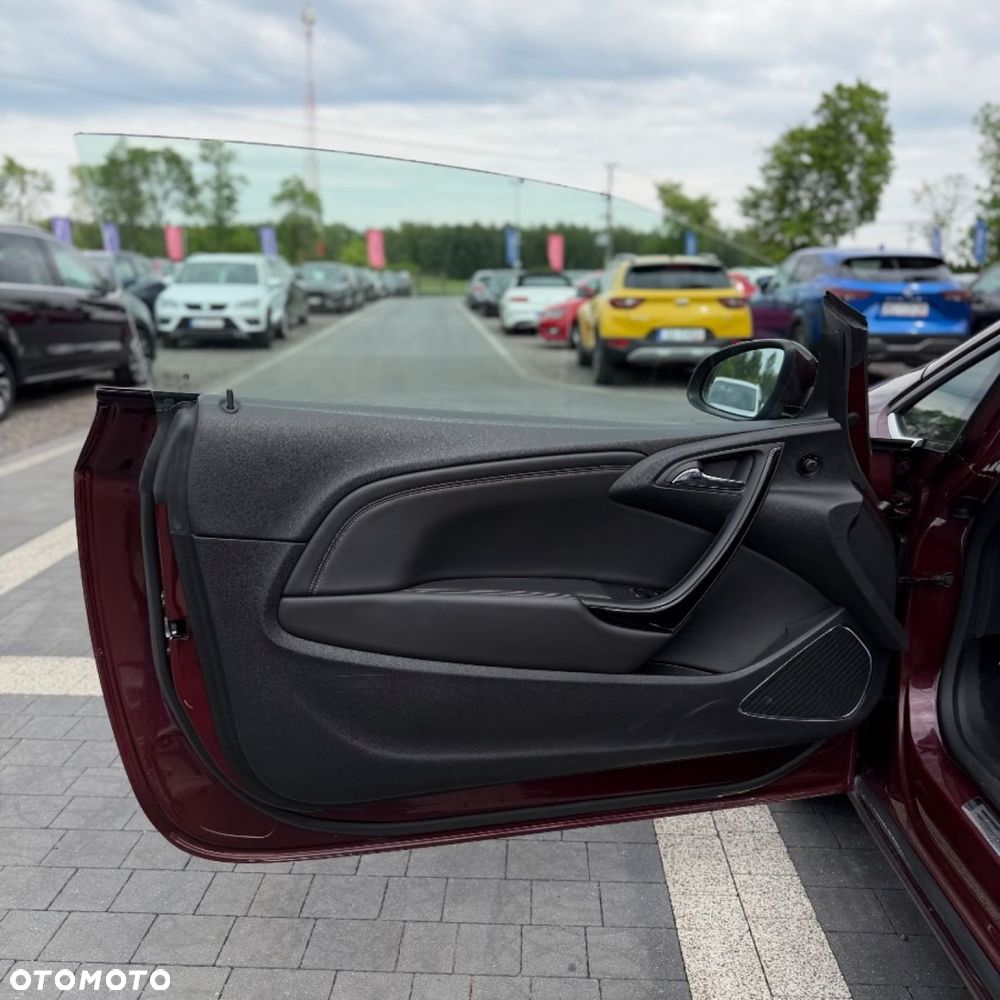 Opel Cascada - 33