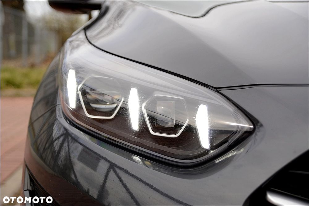 Kia ProCeed 1.5 T-GDI DCT7 OPF GT LINE - 36