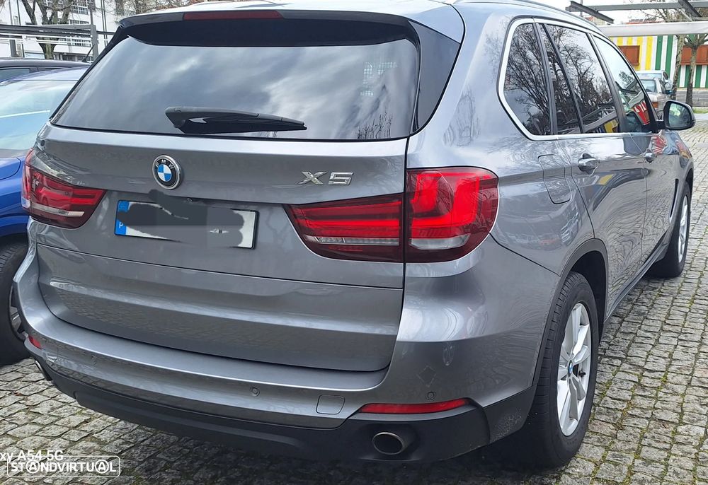 BMW X5 25 d sDrive Comfort 7L - 4