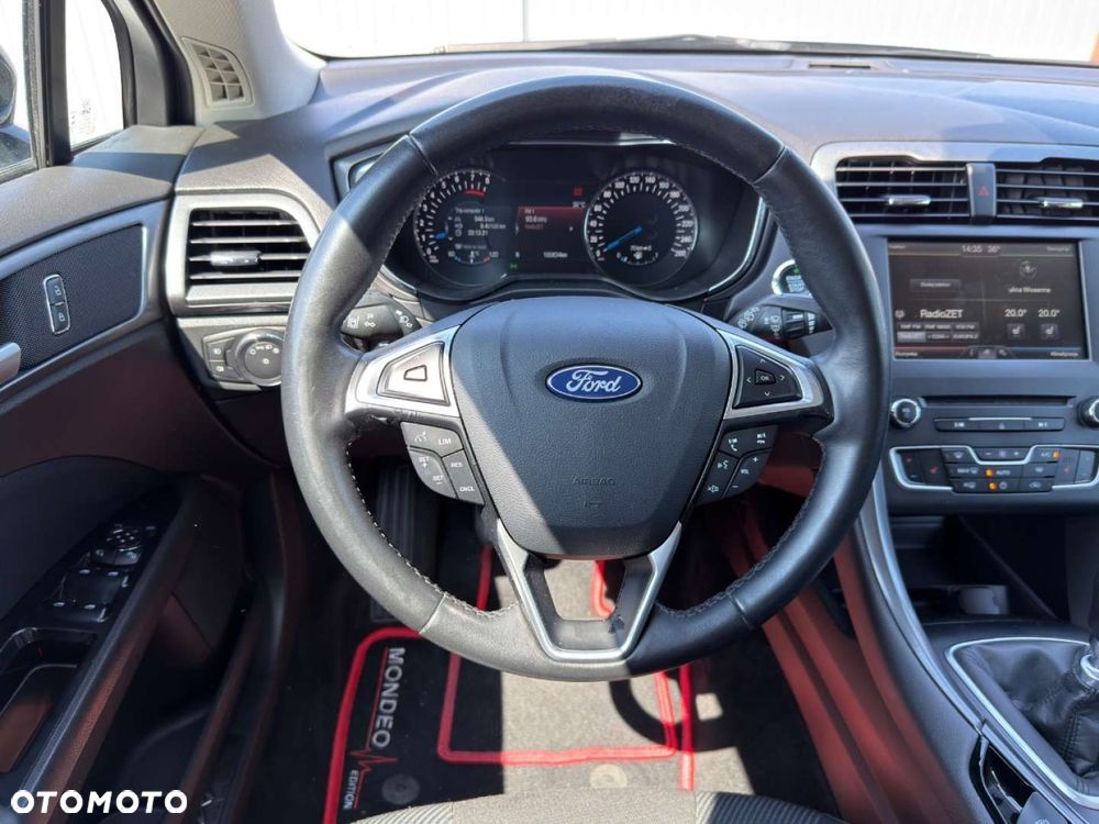 Ford Mondeo - 15