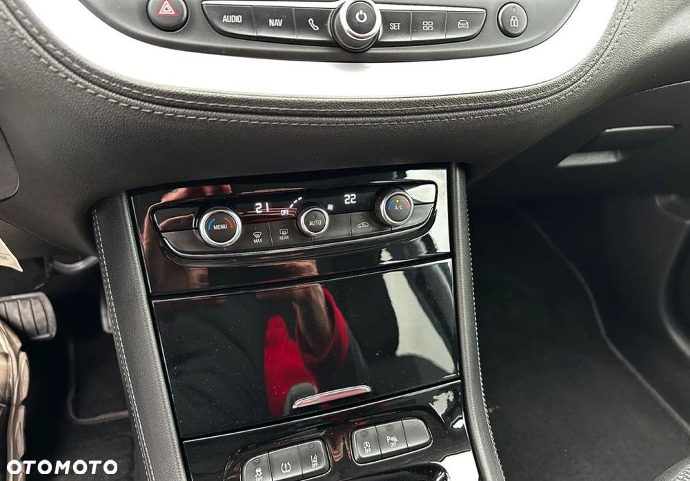 Opel Grandland X - 15