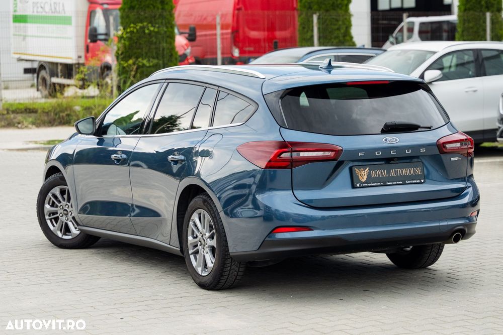 Ford Focus 1.0 EcoBoost Titanium - 4