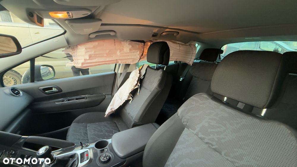 Peugeot 3008 1.6 Premium+ - 14