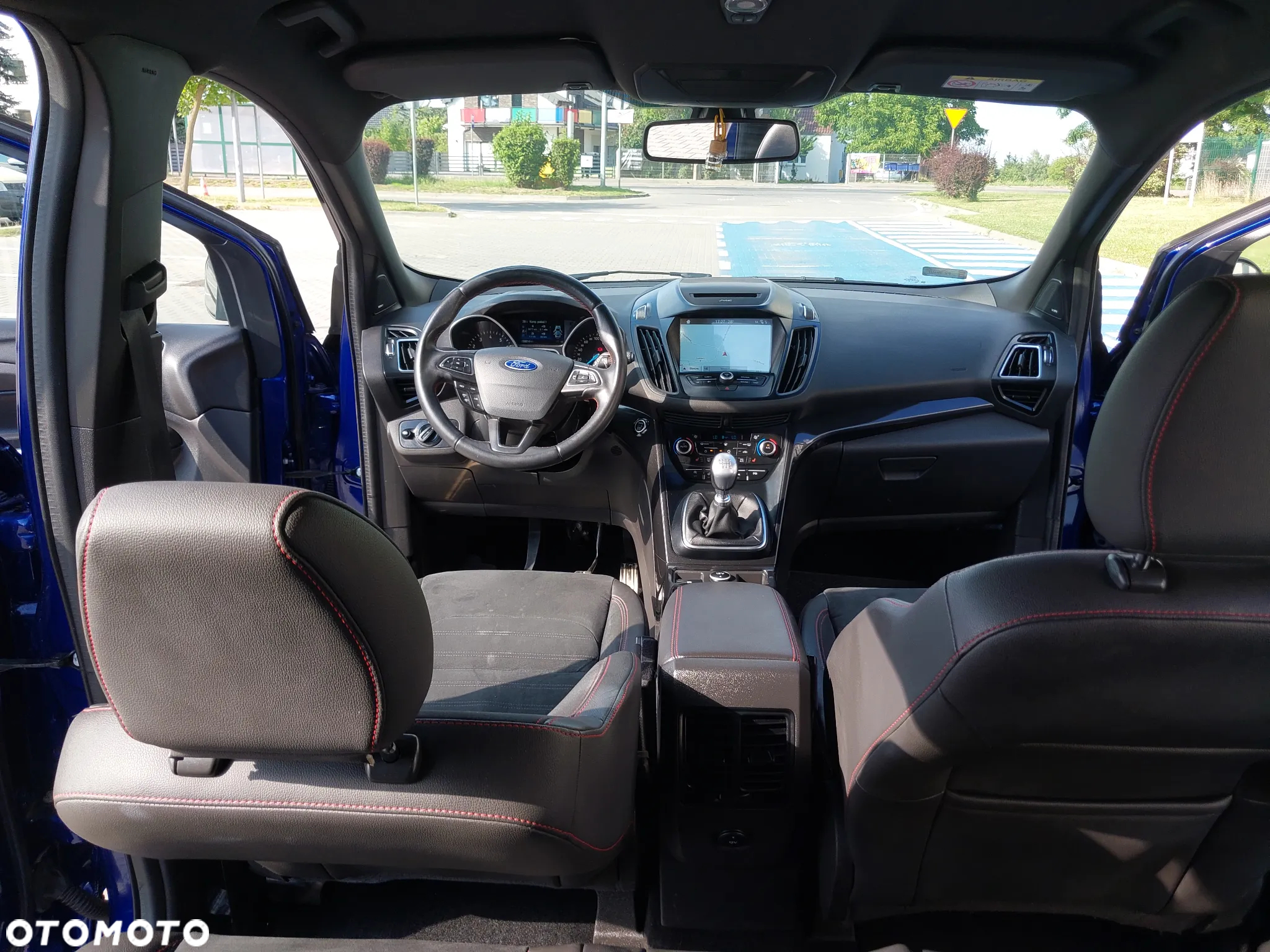 Ford Kuga 1.5 EcoBoost 2x4 ST-Line - 21