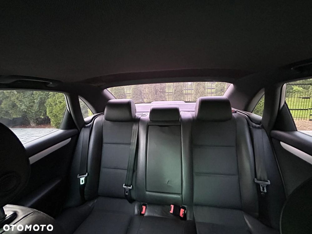 Audi A4 Limousine 1.8T Quattro - 13