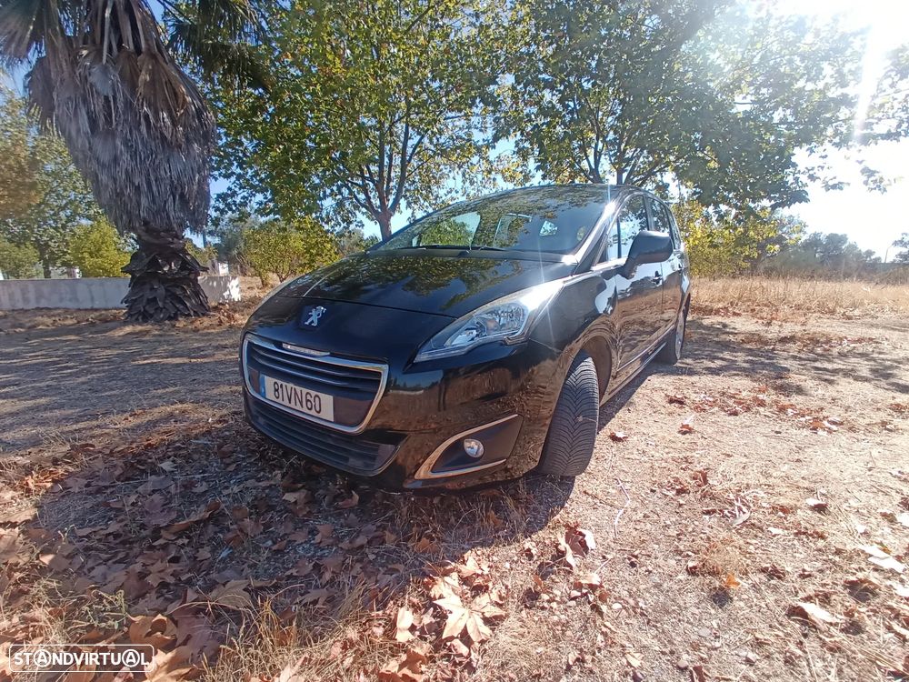 Peugeot 5008 1.6 BlueHDi Allure EAT6 - 1