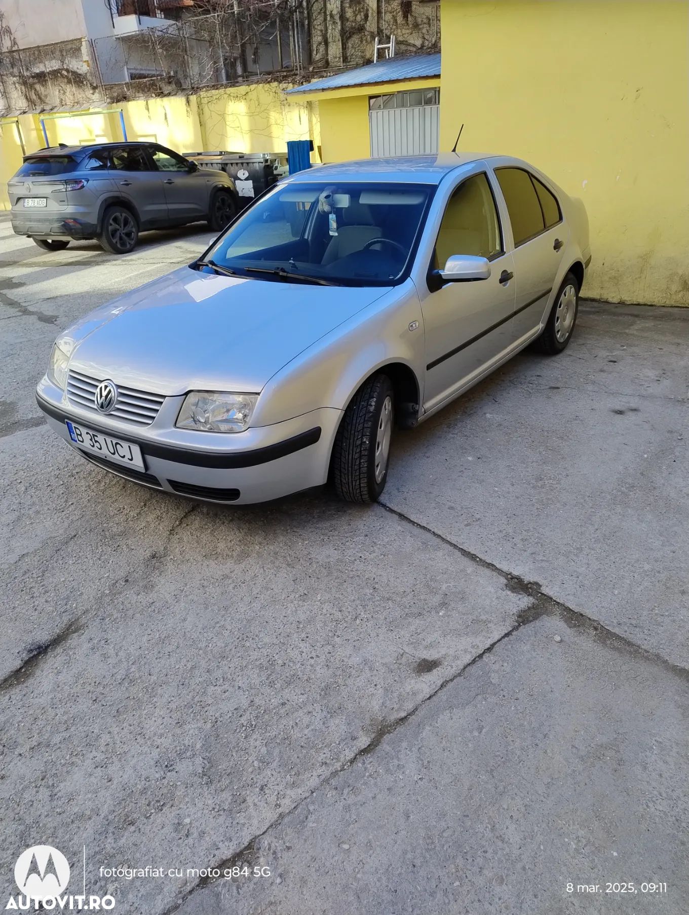 Volkswagen Bora 1.6 Comfortline - 1