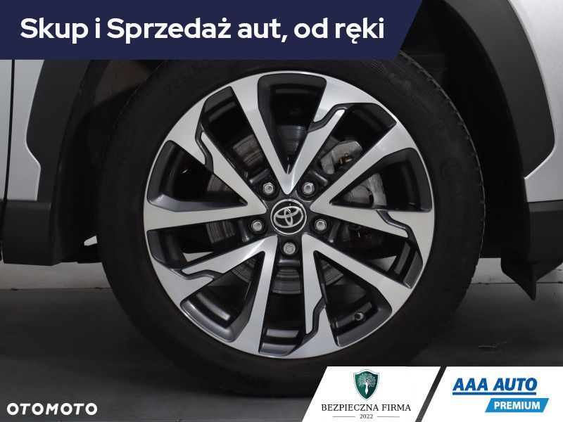 Toyota Corolla Cross - 16