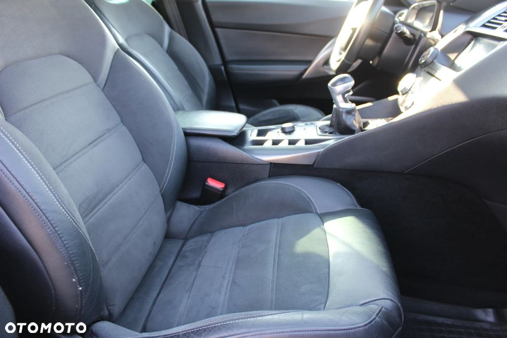 Citroën DS5 2.0 HDi SoChic - 8