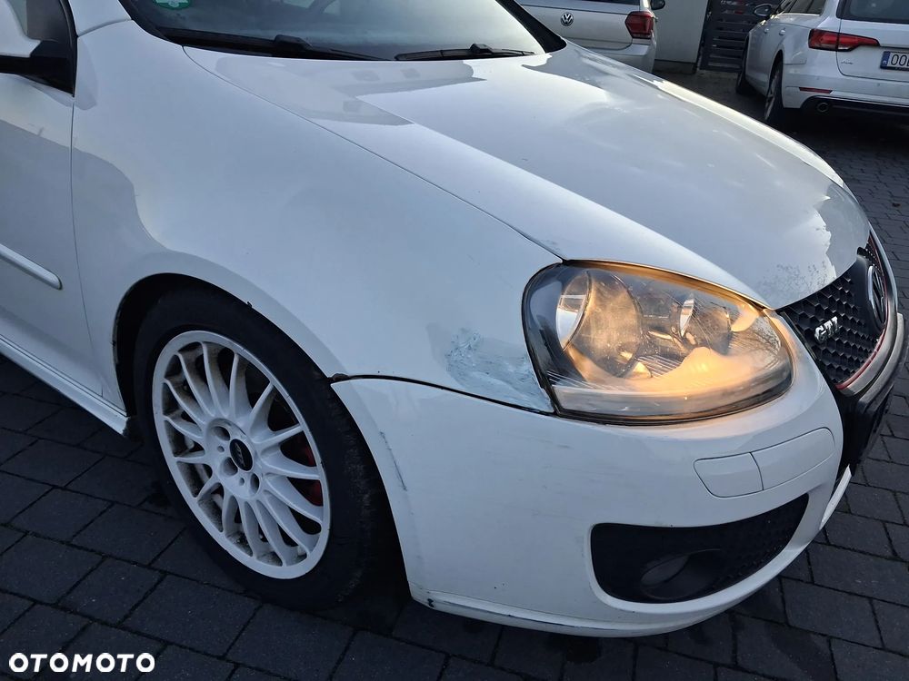 Volkswagen Golf 2.0 GTI - 8