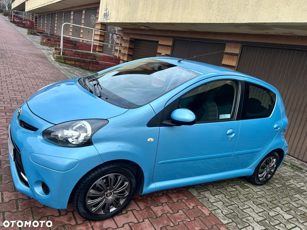 Toyota Aygo - 12