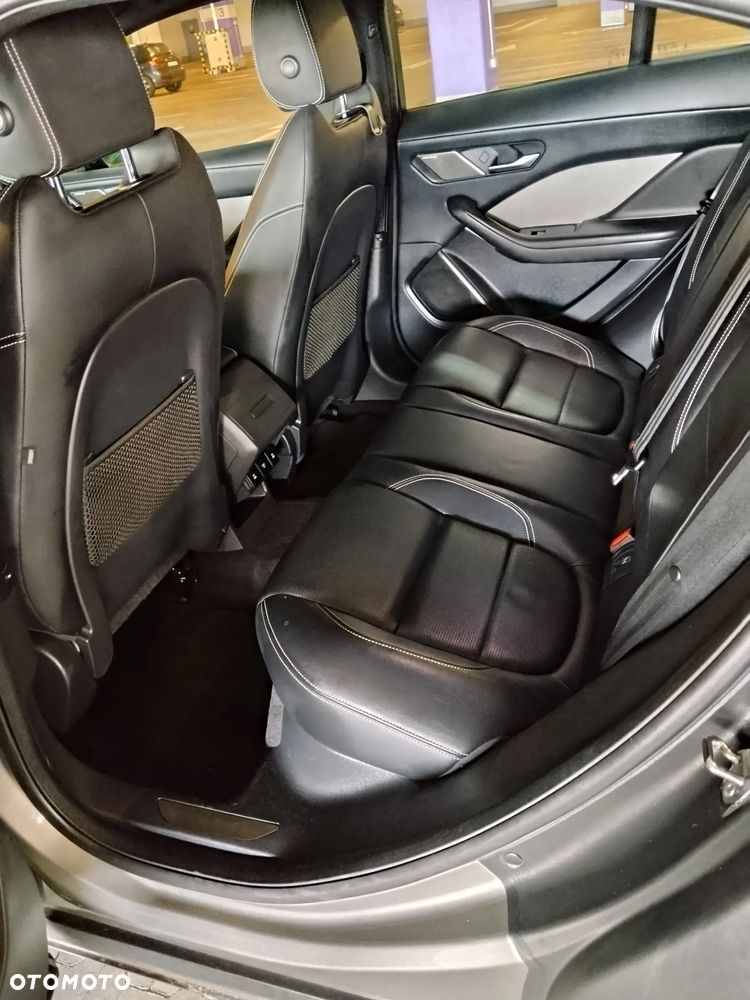 Jaguar I-Pace EV400 AWD R-DYNAMIC HSE - 27
