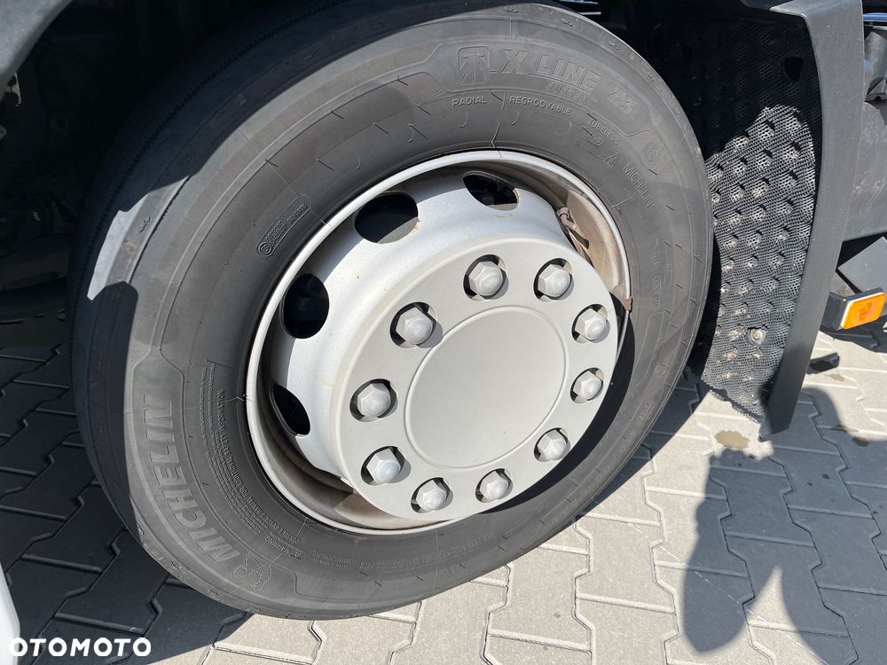 Renault THIGH480 TurboCompound XLOW MEGA - 8