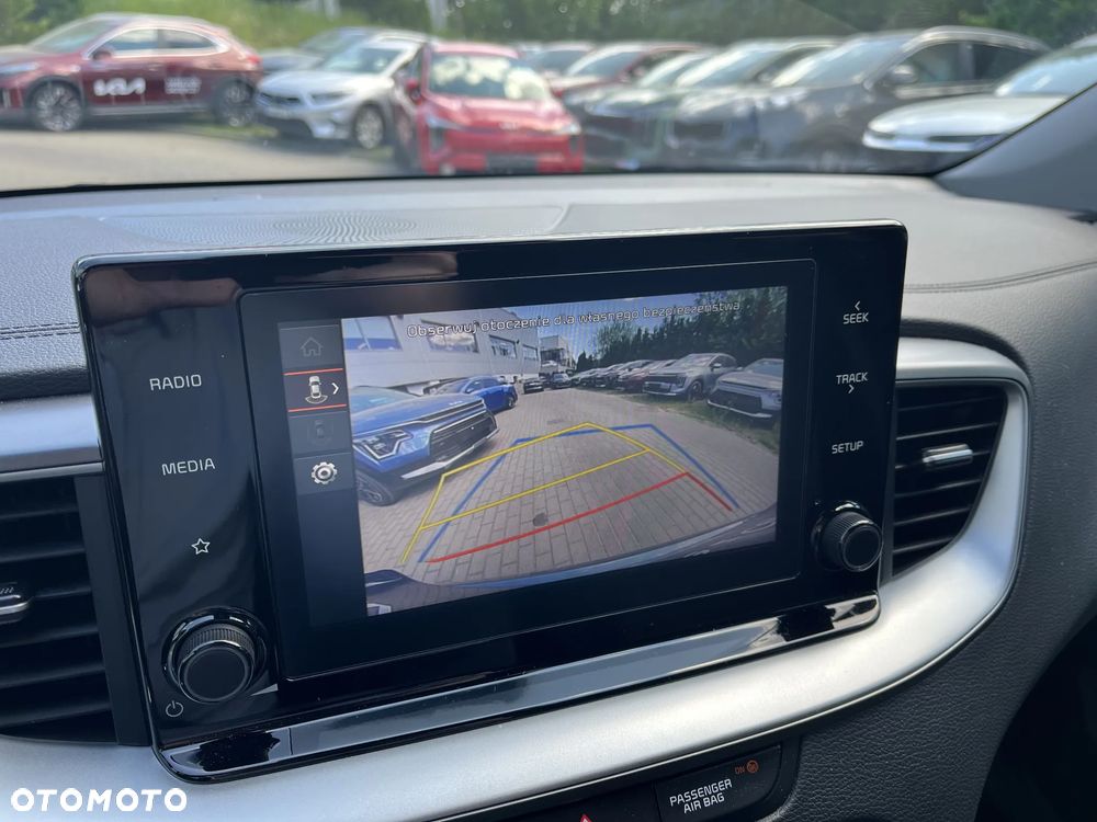 Kia XCeed 1.5 T-GDI M - 22