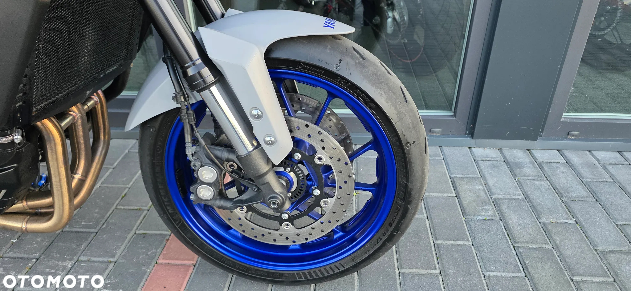 Yamaha MT - 24