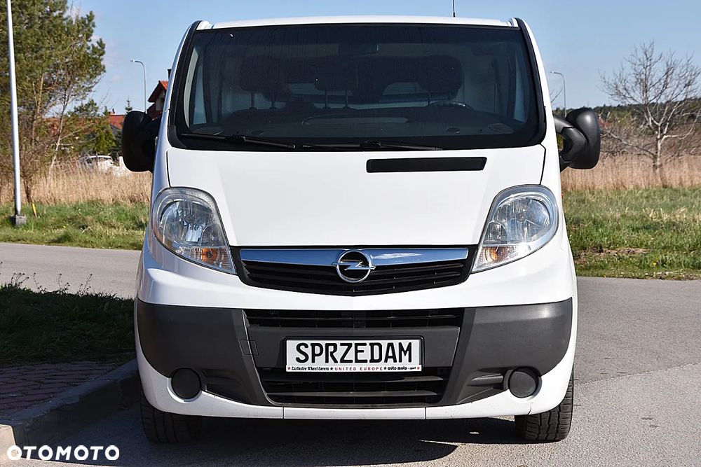 Opel Vivaro - 12