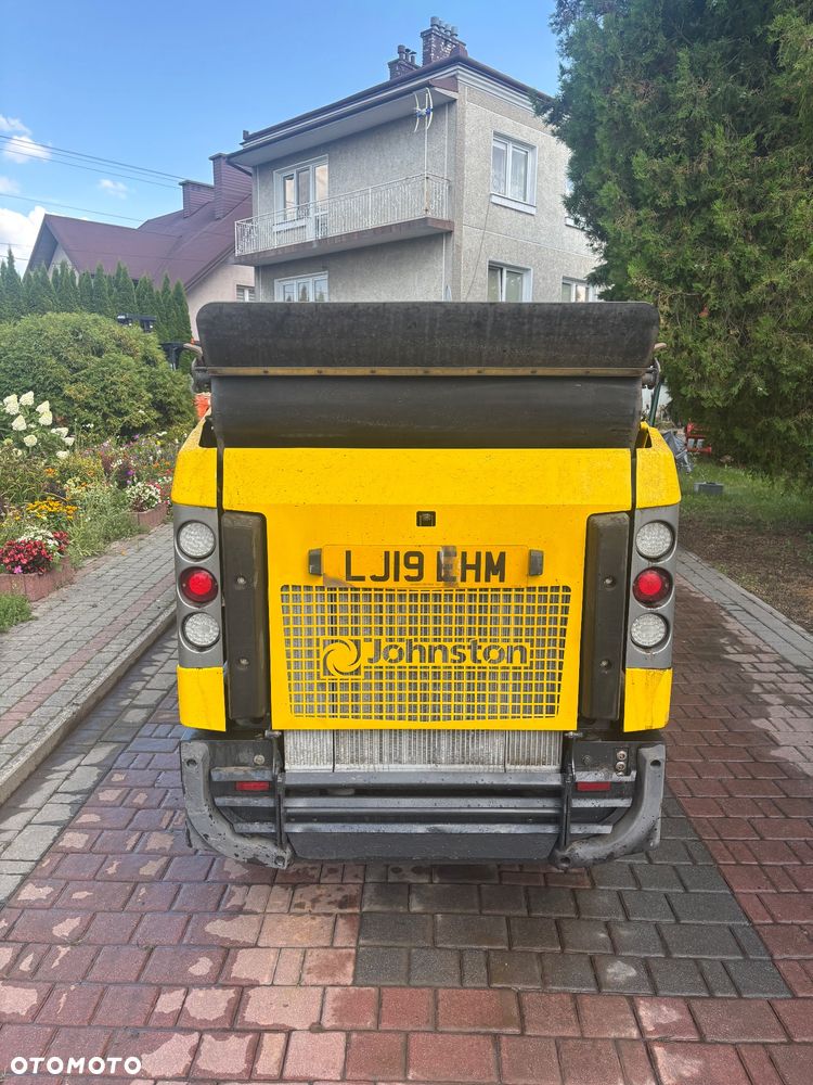 Johnston C202 euro6 - 6
