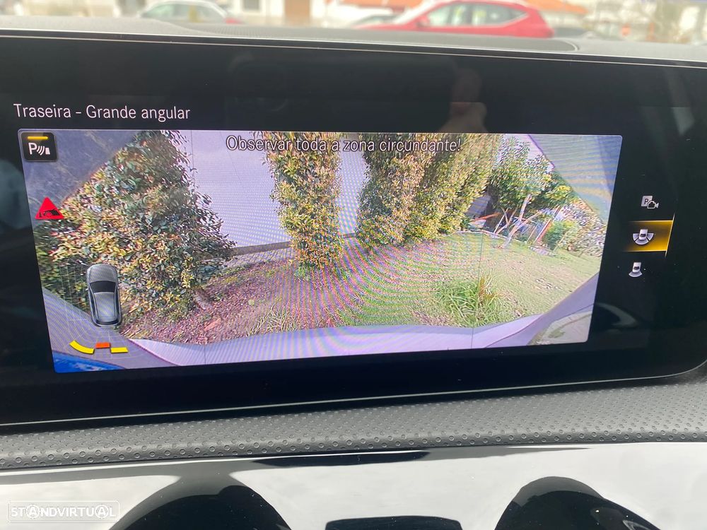 Mercedes-Benz A 250 e AMG Line - 19