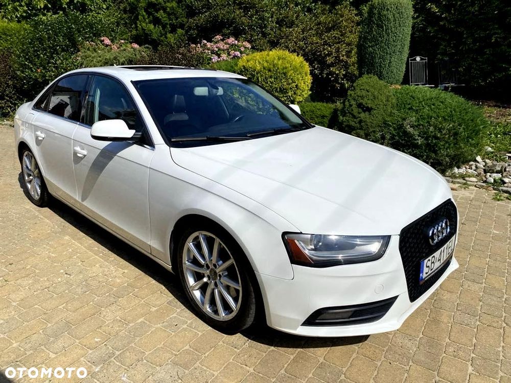 Audi A4 Limousine - 17