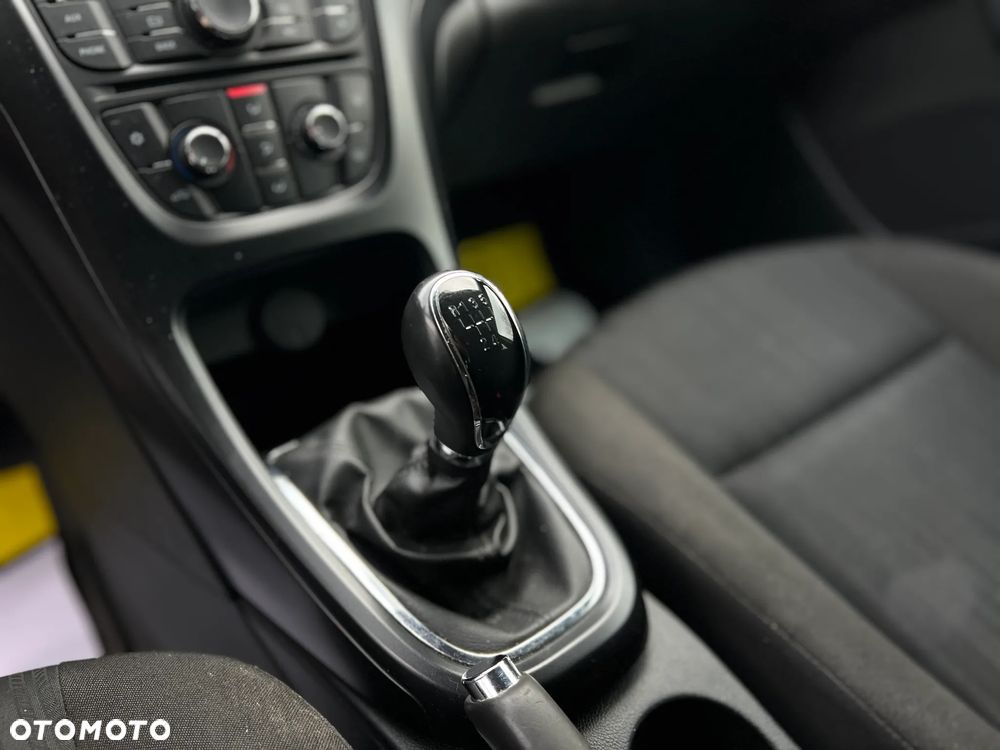 Opel Astra 1.4 Active - 22