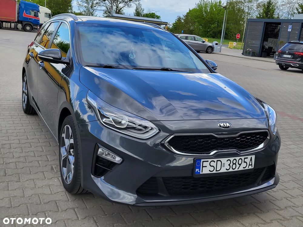 Kia Ceed 1.4 T-GDI L Business Line Plus - 4