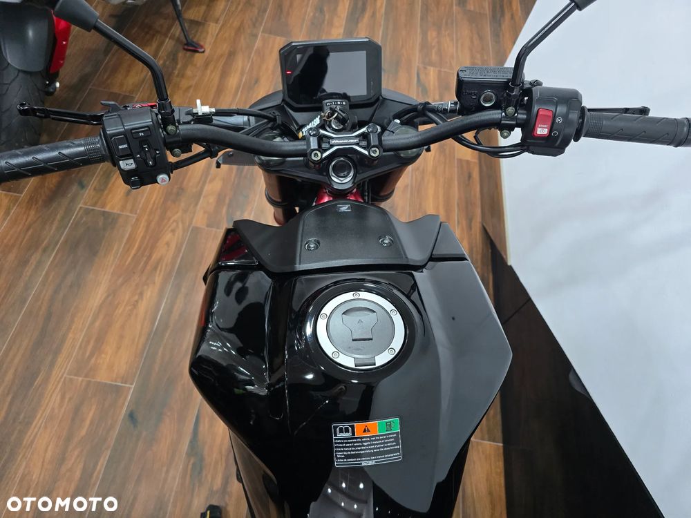 Honda Hornet - 8