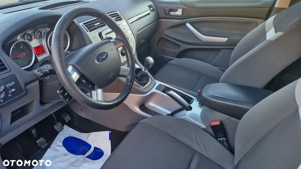 Ford Kuga 2.0 TDCi 2x4 Trend - 14