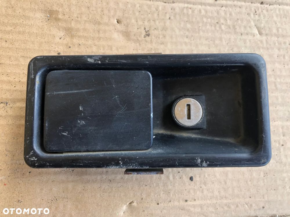 Klamka zewnętrzna drzwi lewa przednia LAND ROVER DISCOVERY 1 I - 1