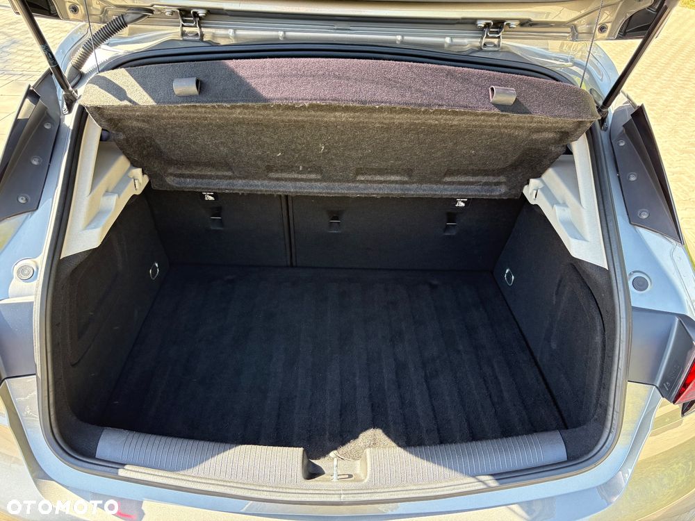 Opel Astra 1.4 T Enjoy - 29