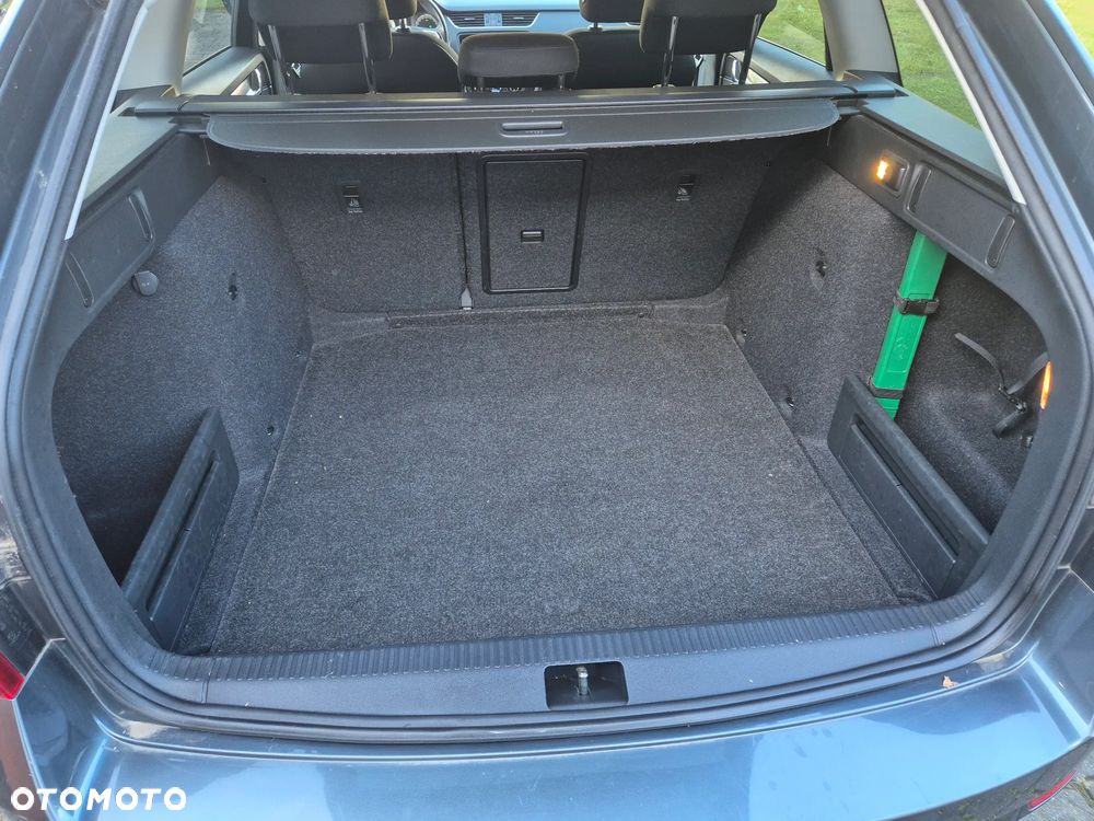 Skoda Octavia 2.0 TDI Style DSG - 9