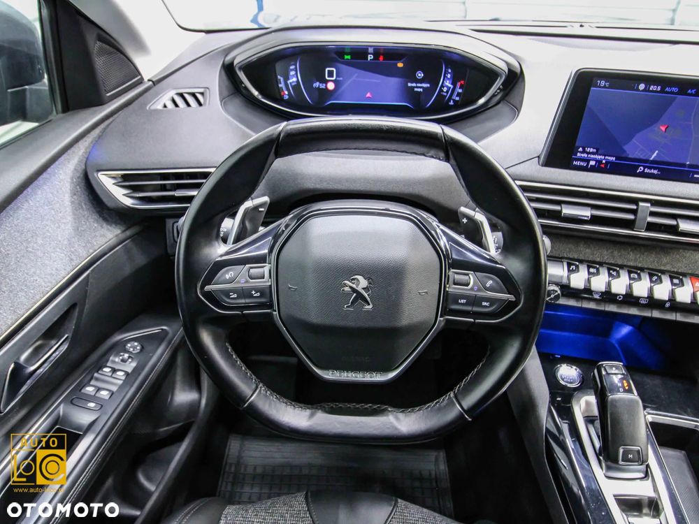 Peugeot 5008 1.6 PureTech Allure S&S EAT8 - 32