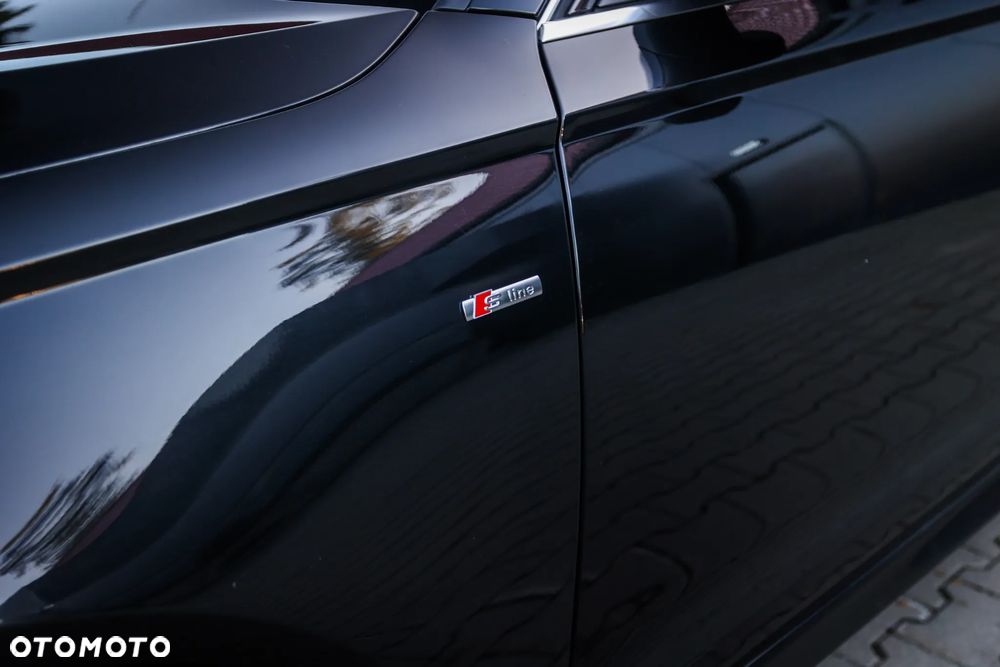 Audi A6 Avant 2.0 TDI Ultra DPF S tronic - 9