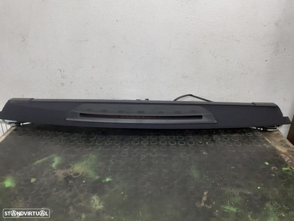 LUZ CENTRAL DE TRAVÃO MERCEDES-BENZ CLASE E BM 212 LIM. - 1