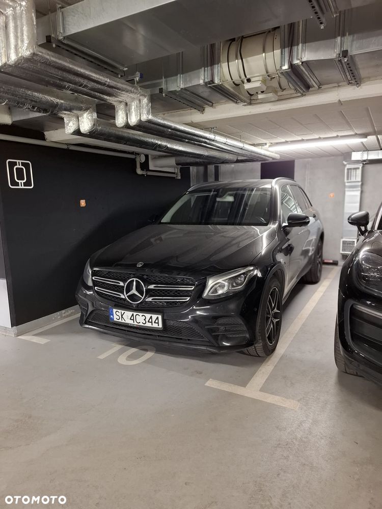 Mercedes-Benz GLC - 15
