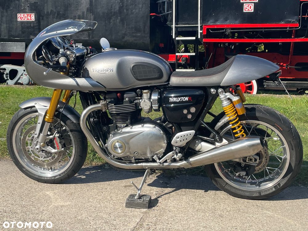 Triumph Thruxton - 14