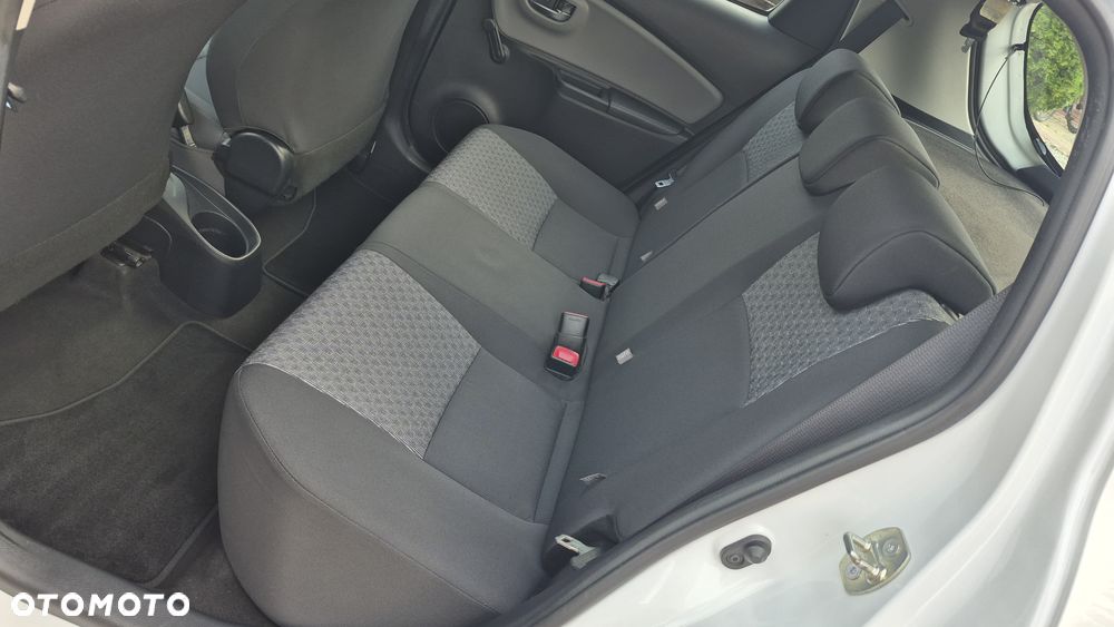 Toyota Yaris 1.33 VVT-i Comfort - 14