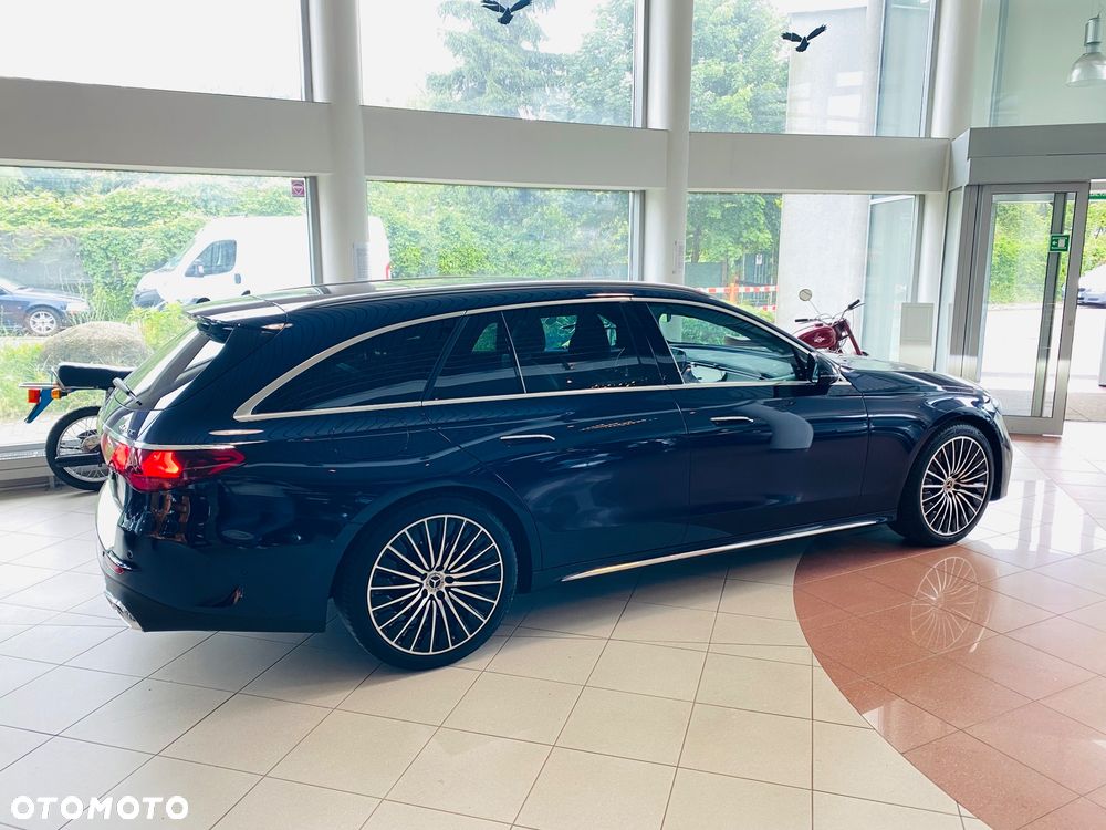 Mercedes-Benz Klasa E 220 d mHEV 4-Matic AMG 9G-Tronic - 14