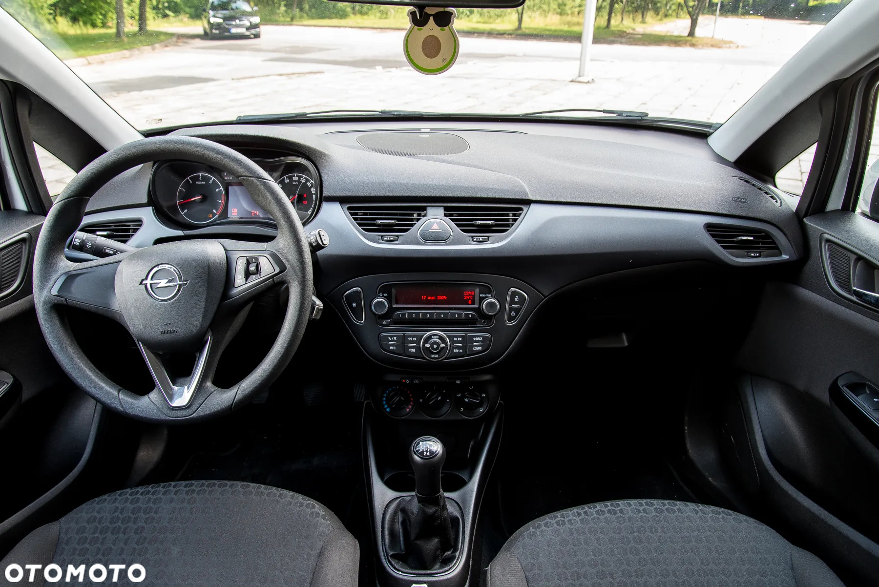 Opel Corsa 1.2 Enjoy - 5